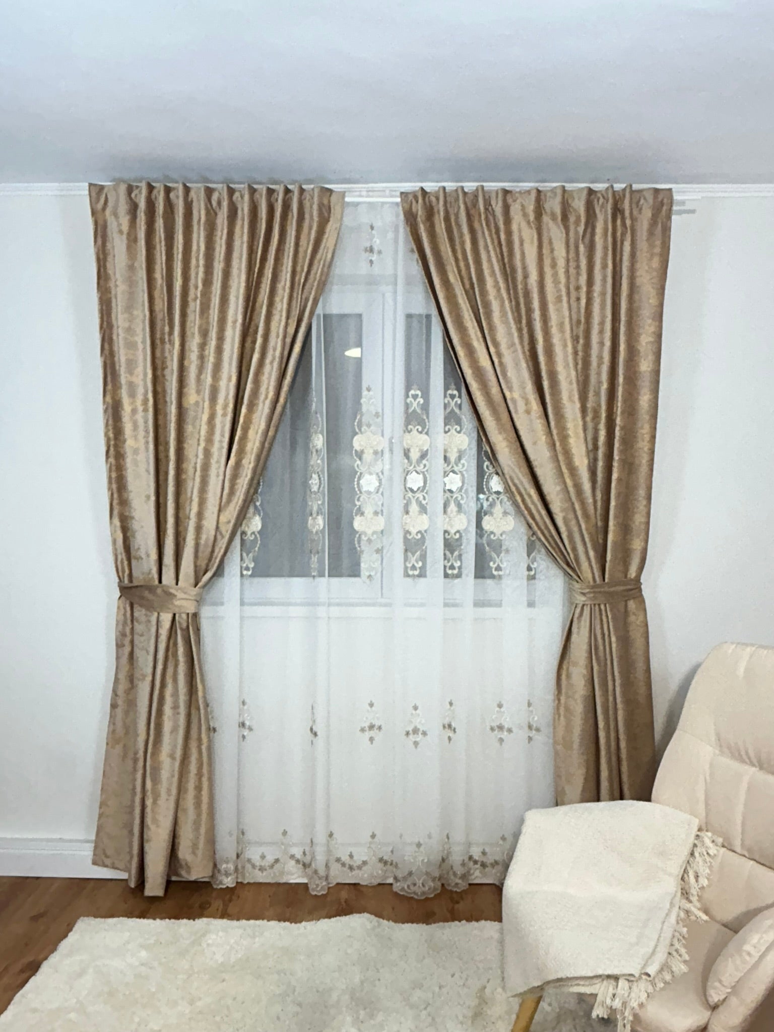 Set Perdea si Draperie Aurelia Perdele de Poveste