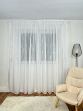 Perdea alba brodata cu detalii fine Perdele de Poveste