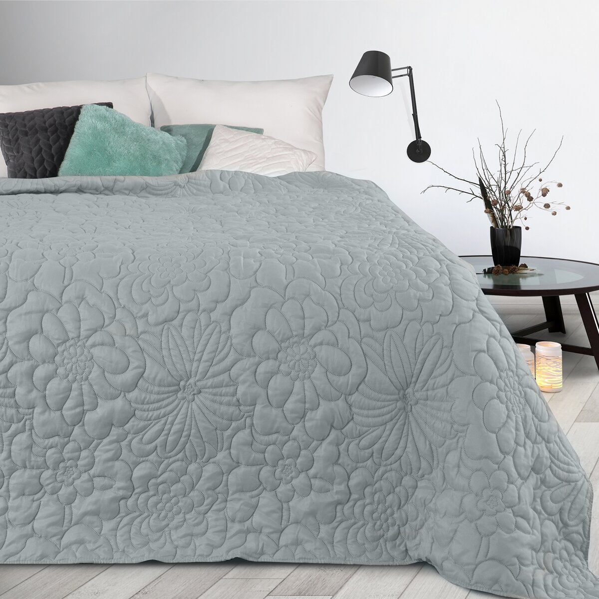 Cuvertură de Pat decorată cu model floral presat la cald argintiu ALARA Perdele de Poveste