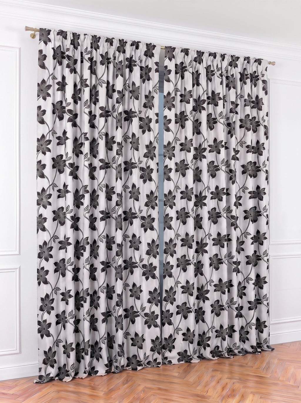 Draperie Blackout gri argintiu cu flori negre Perdele de Poveste