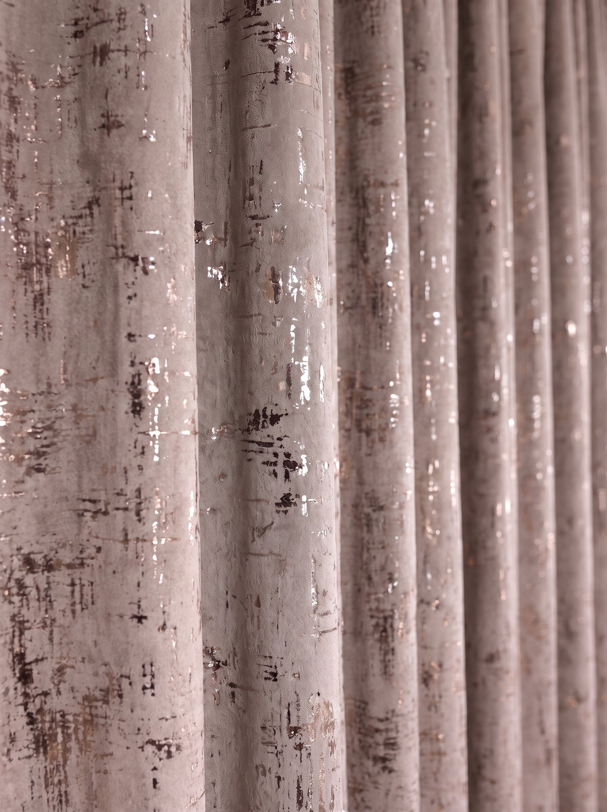 Draperie Catifea Insertii Taupe Perdele de Poveste