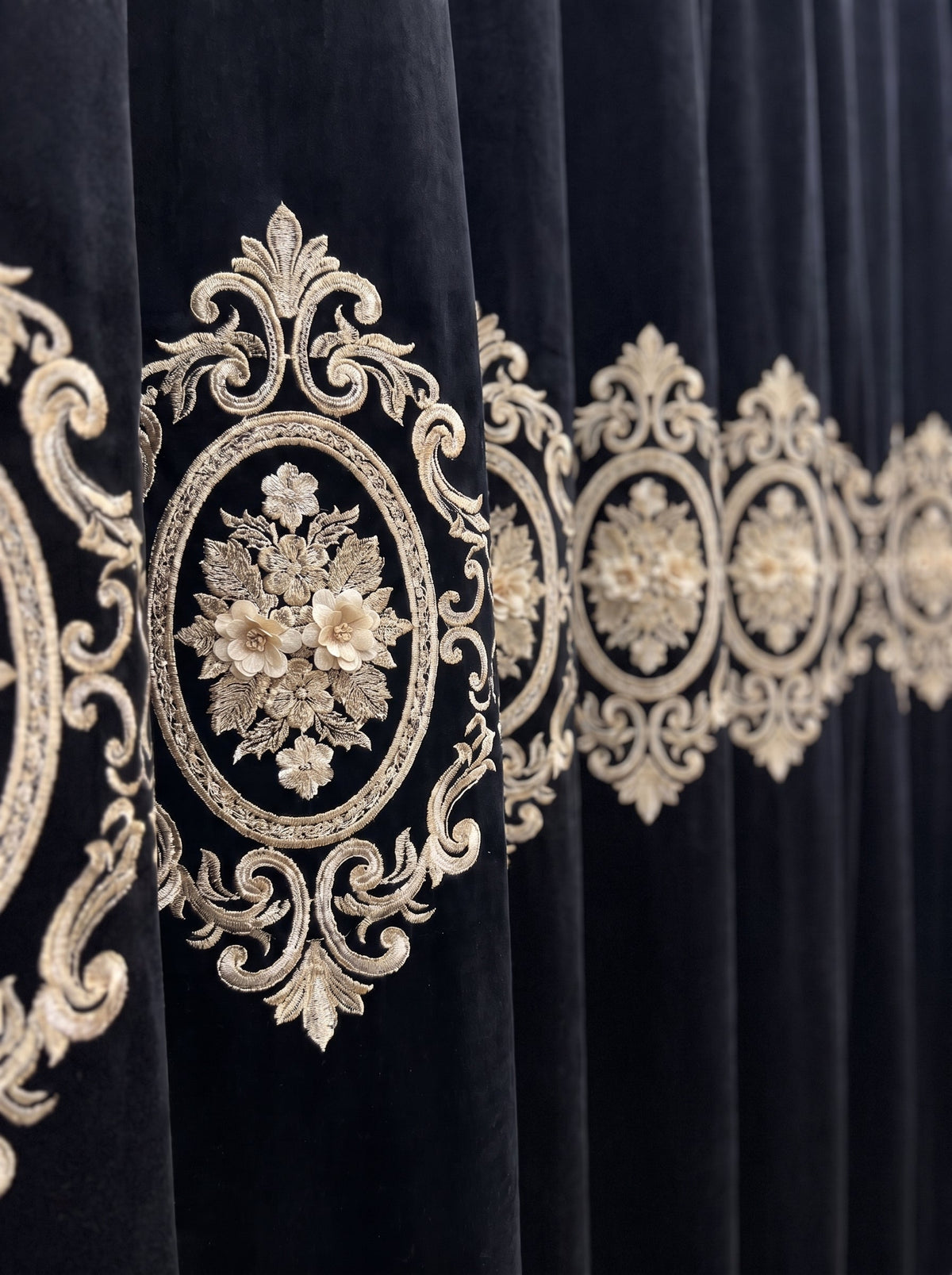 Draperie Catifea Premium Imperial negru Perdele de Poveste