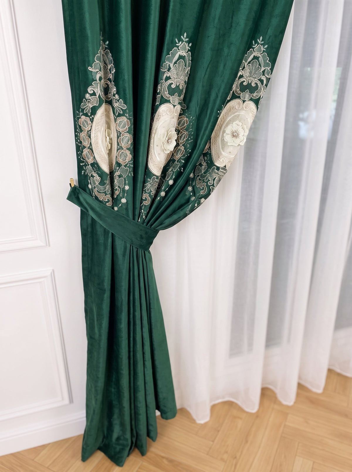Draperie Catifea Premium Imperial verde Perdele de Poveste
