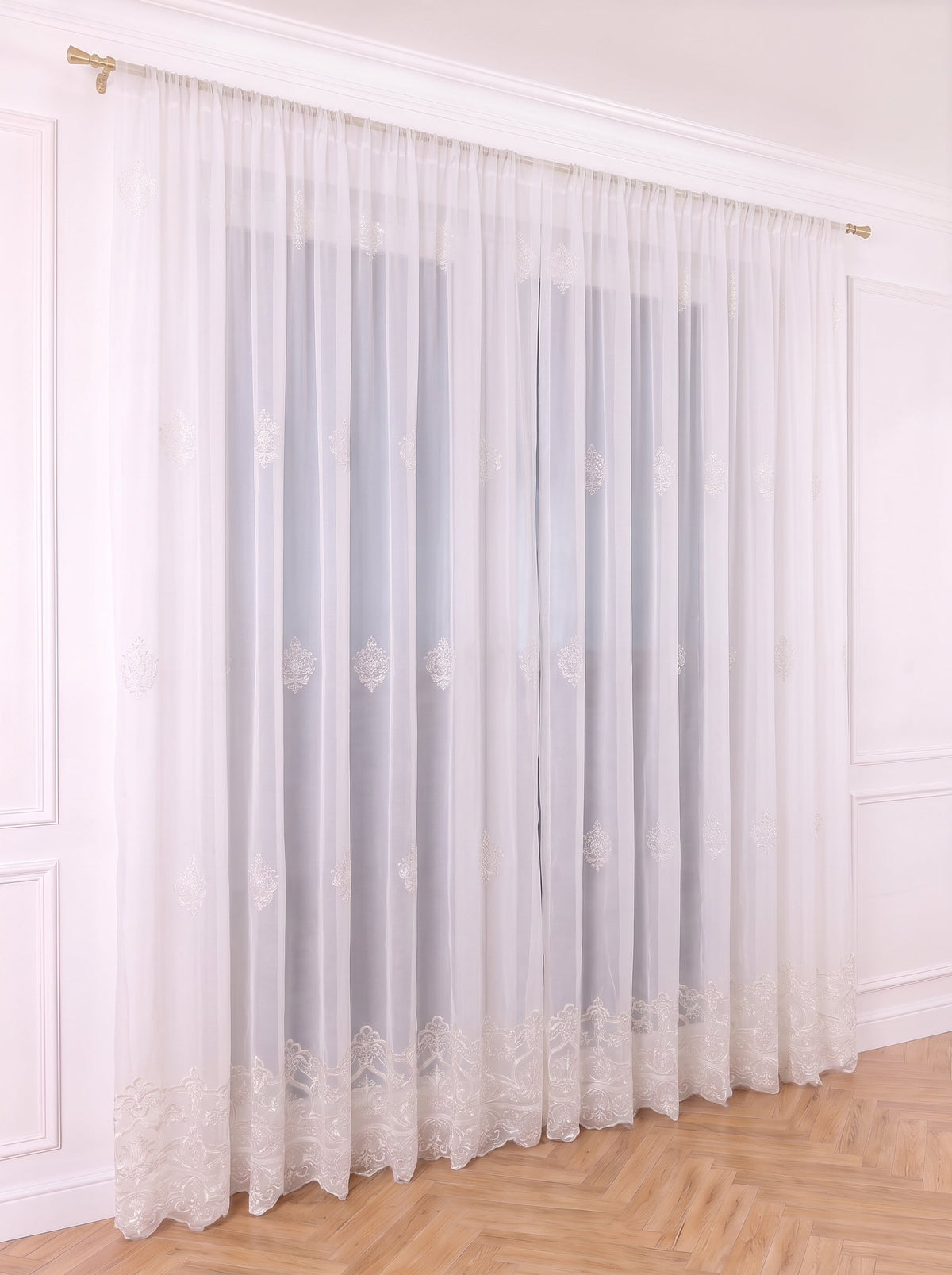 Perdea Florenza · broderie medalion complexă Perdele de Poveste