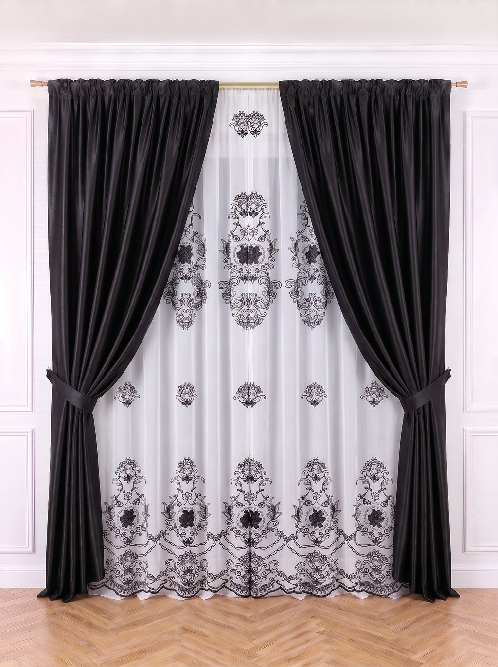 Set · Perdea In Natur – broderie neagră florală + Draperie Soft Negru Perdele de Poveste
