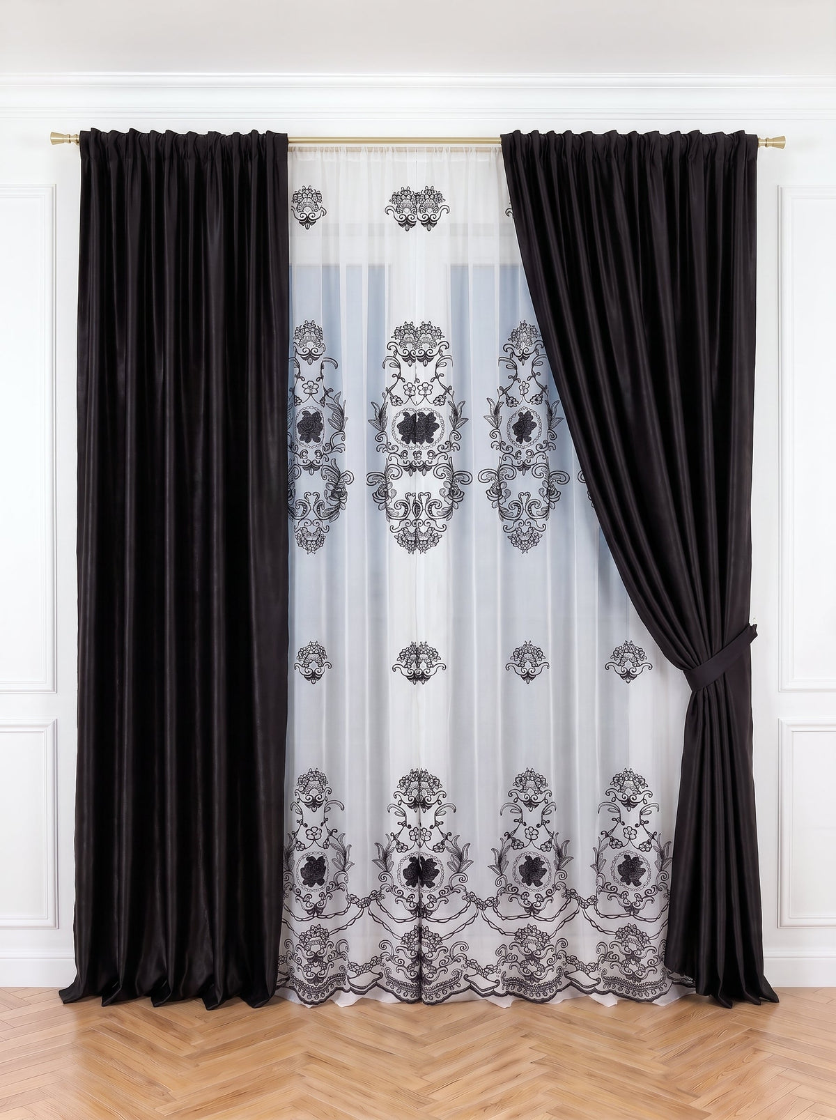 Set · Perdea In Natur – broderie neagră florală + Draperie Soft Negru Perdele de Poveste