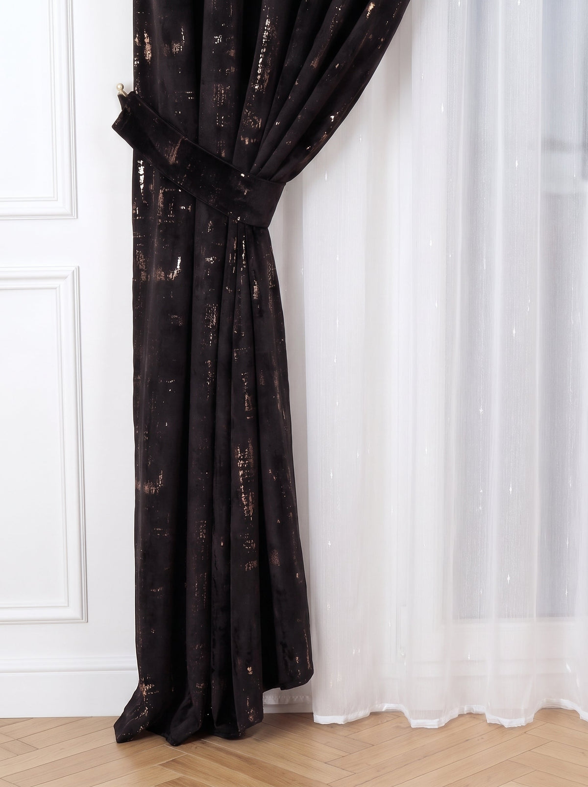 Set · Perdea Ploiță albă + Draperie Catifea Insertii Negru Perdele de Poveste