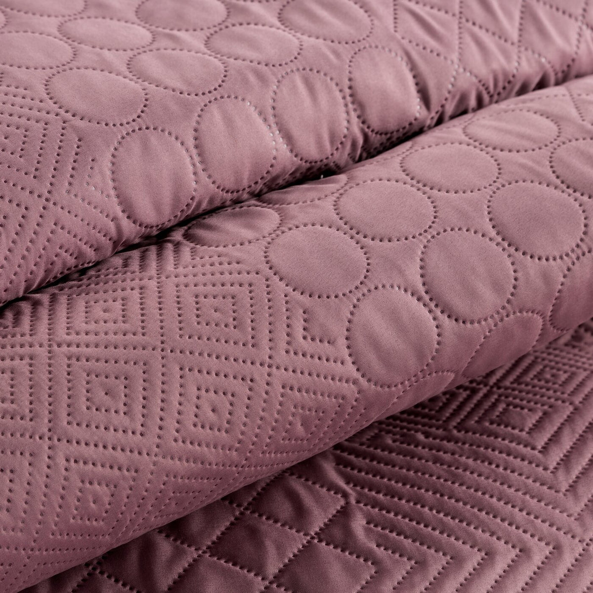 Cuvertură de Pat cu un motiv patchwork presat la cald roz BONI Perdele de Poveste