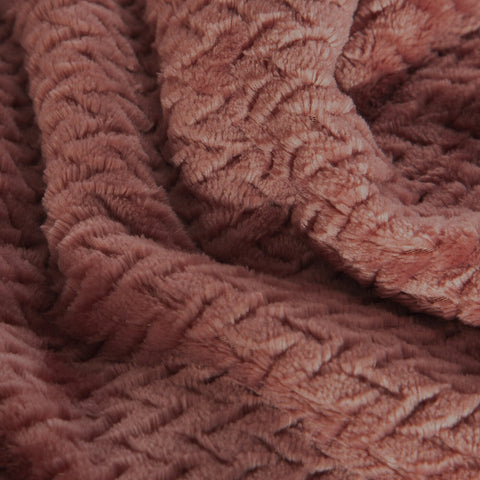 Pătură moale și plăcută la atingere, cu model în relief rosu CINDY 5 Perdele de Poveste